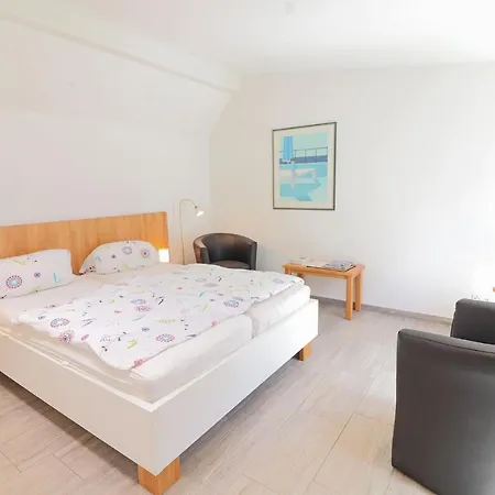 Ferienwohnung- Modernes Apartment In Barth Am Bodden Eksteriør billede